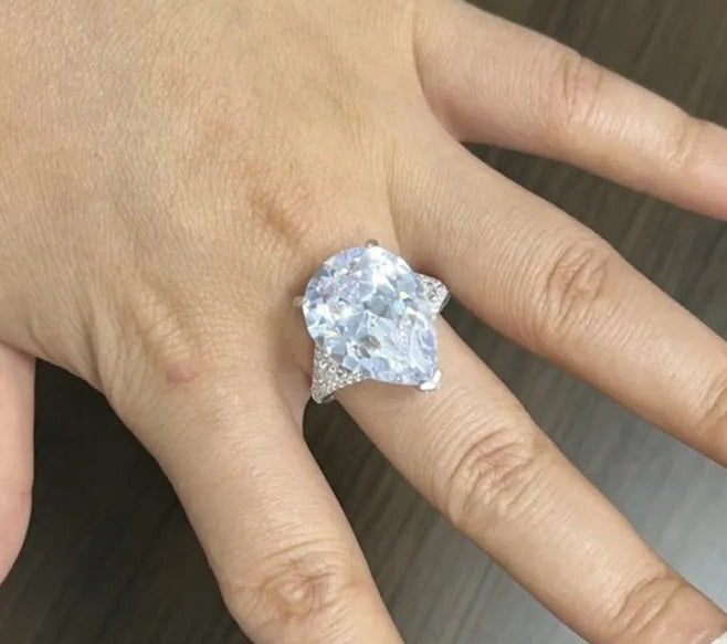 20ct Pear-Cut White Sapphire Engagement Ring