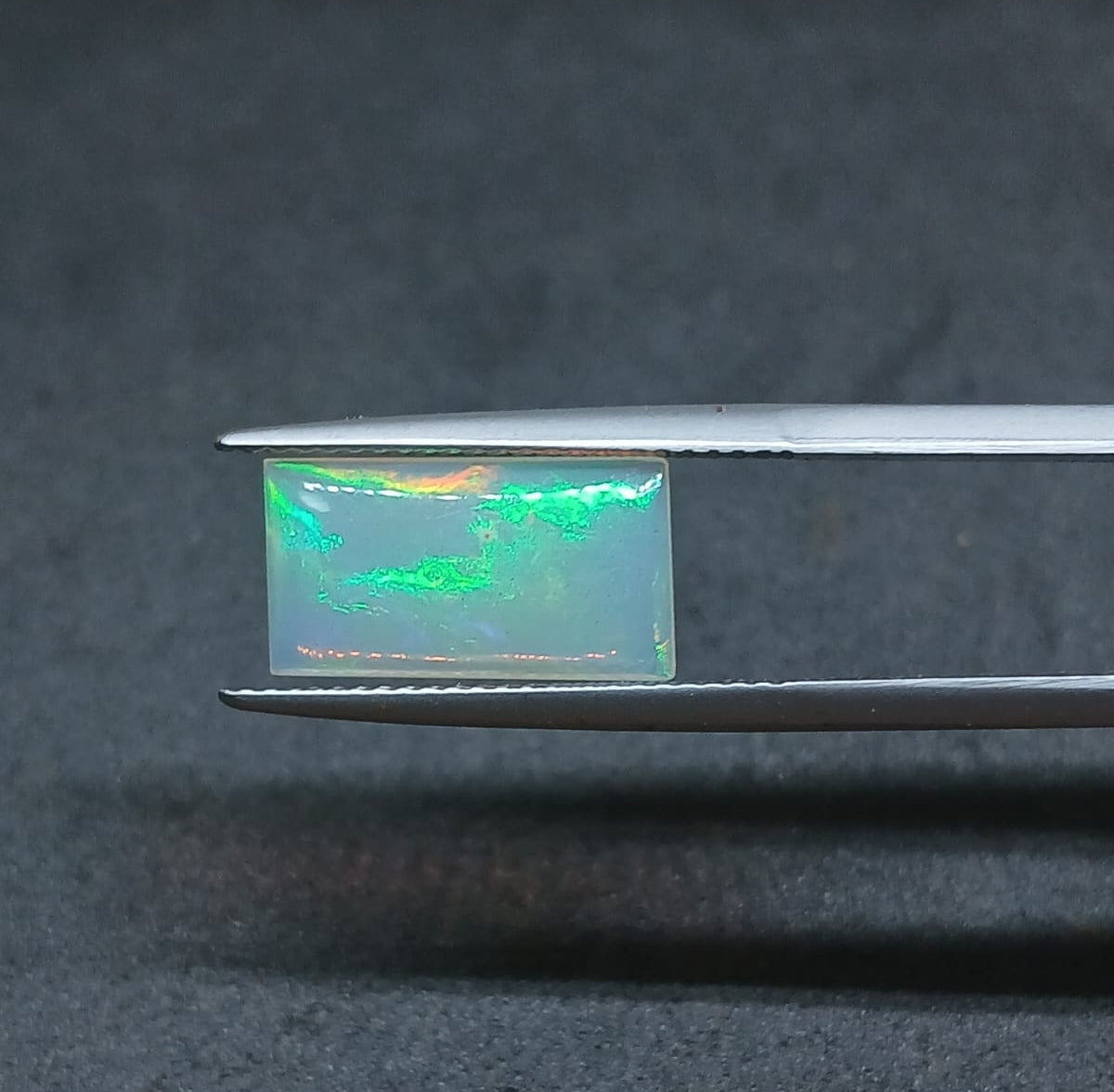 Natural Certified Opal 2.47cts OP36