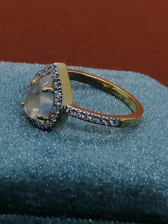 Enchanting Natural Rainbow Moonstone & Moissanite Ring – A Dance of Light and Sparkle
