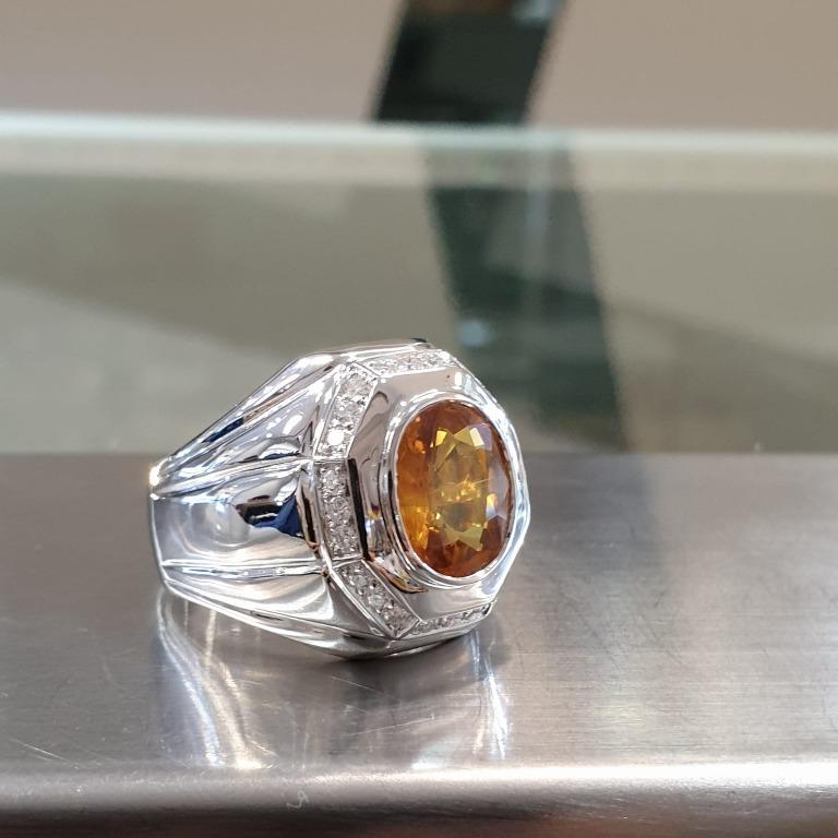 5.50cts Yellow Sapphire with 925 w/Rhodium Plated with Moissanites