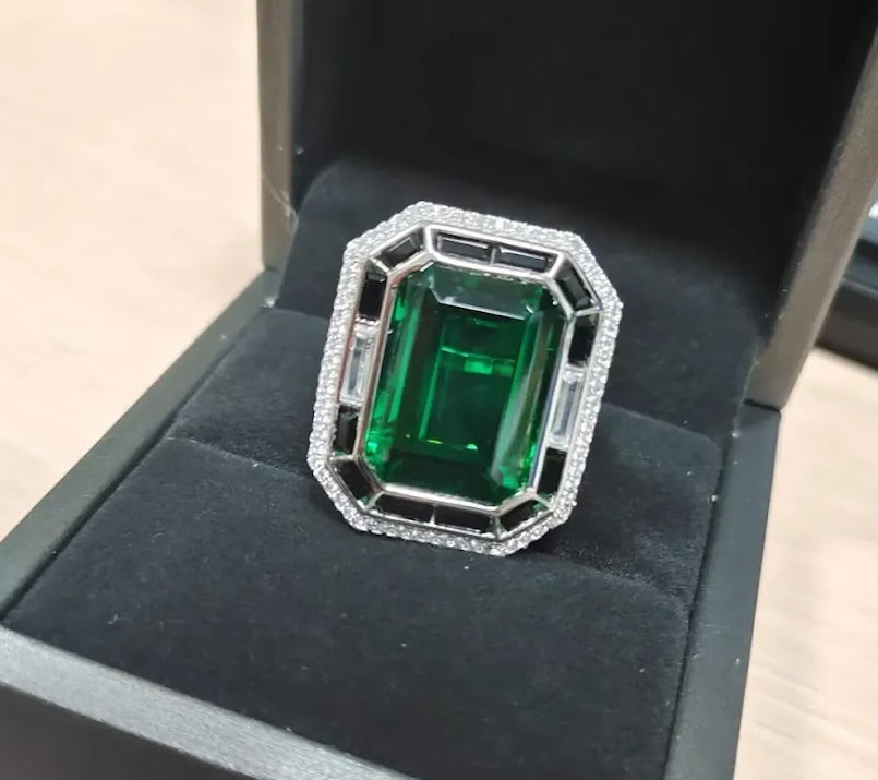 12ct Emerald-Cut Green Sapphire Art Deco Ring