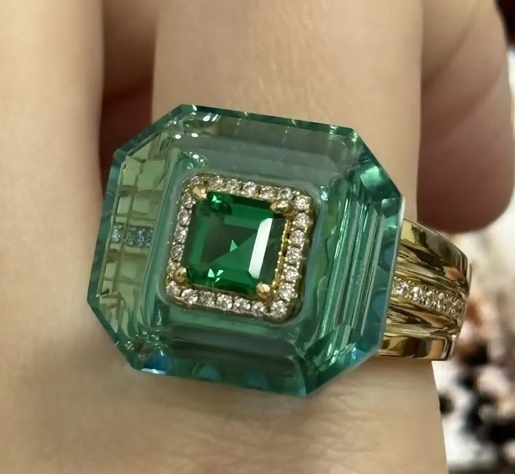Exquisite 2ct Emerald Cut Emerald & Aquamarine Engagement Ring with Nested Design