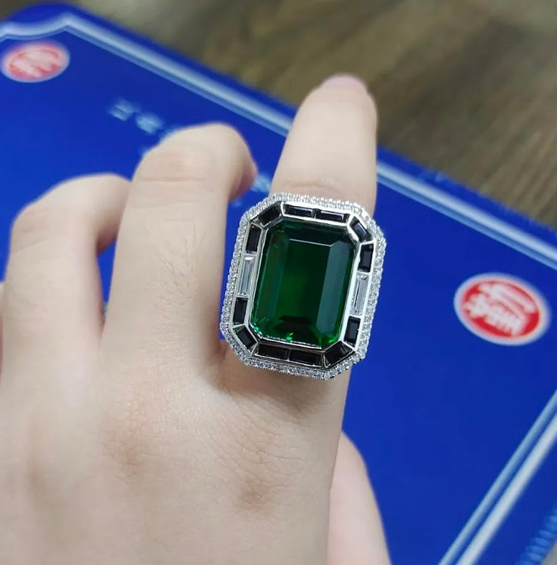 12ct Emerald-Cut Green Sapphire Art Deco Ring