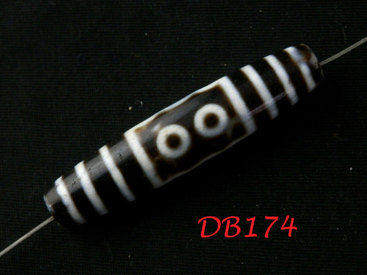 Authentic Natural Tibetan Dzi 5 Eyed Bead DB174