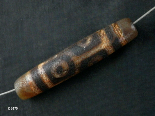 Authentic Natural Tibetan Dzi 6 Eyed Bead DB175