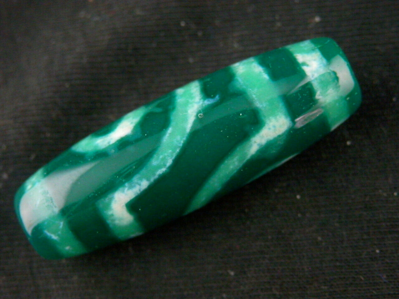 Authentic Natural Tibetan Dzi 2 Eyed Bead DB221