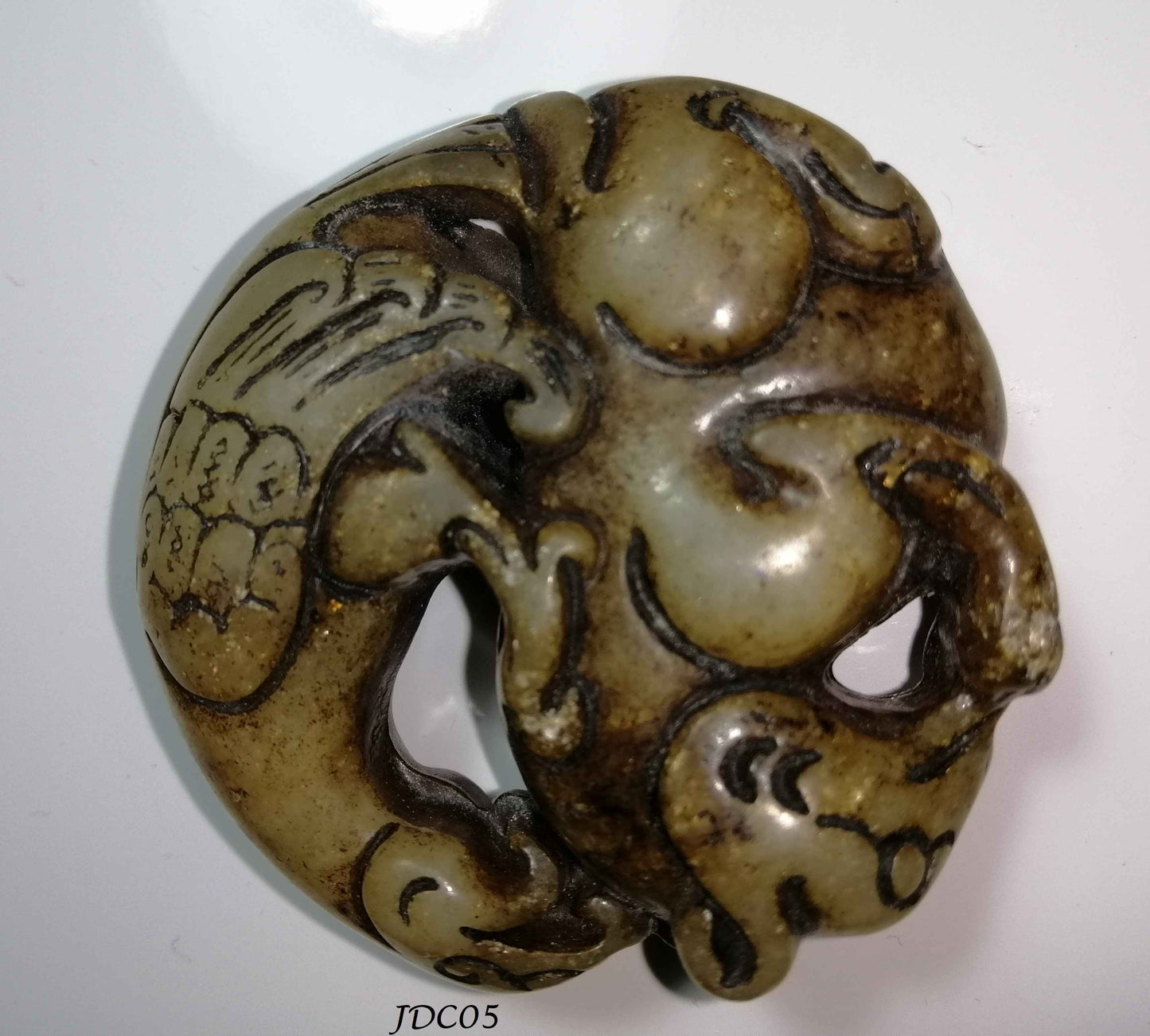 NATURAL CARVED JADE (squirral)