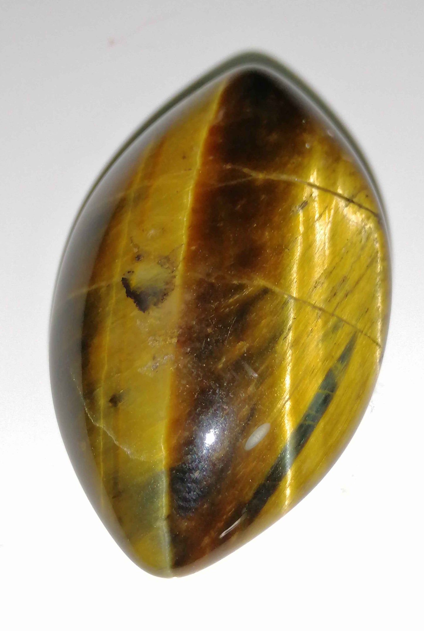 NATURAL TIGER EYE MINERAL