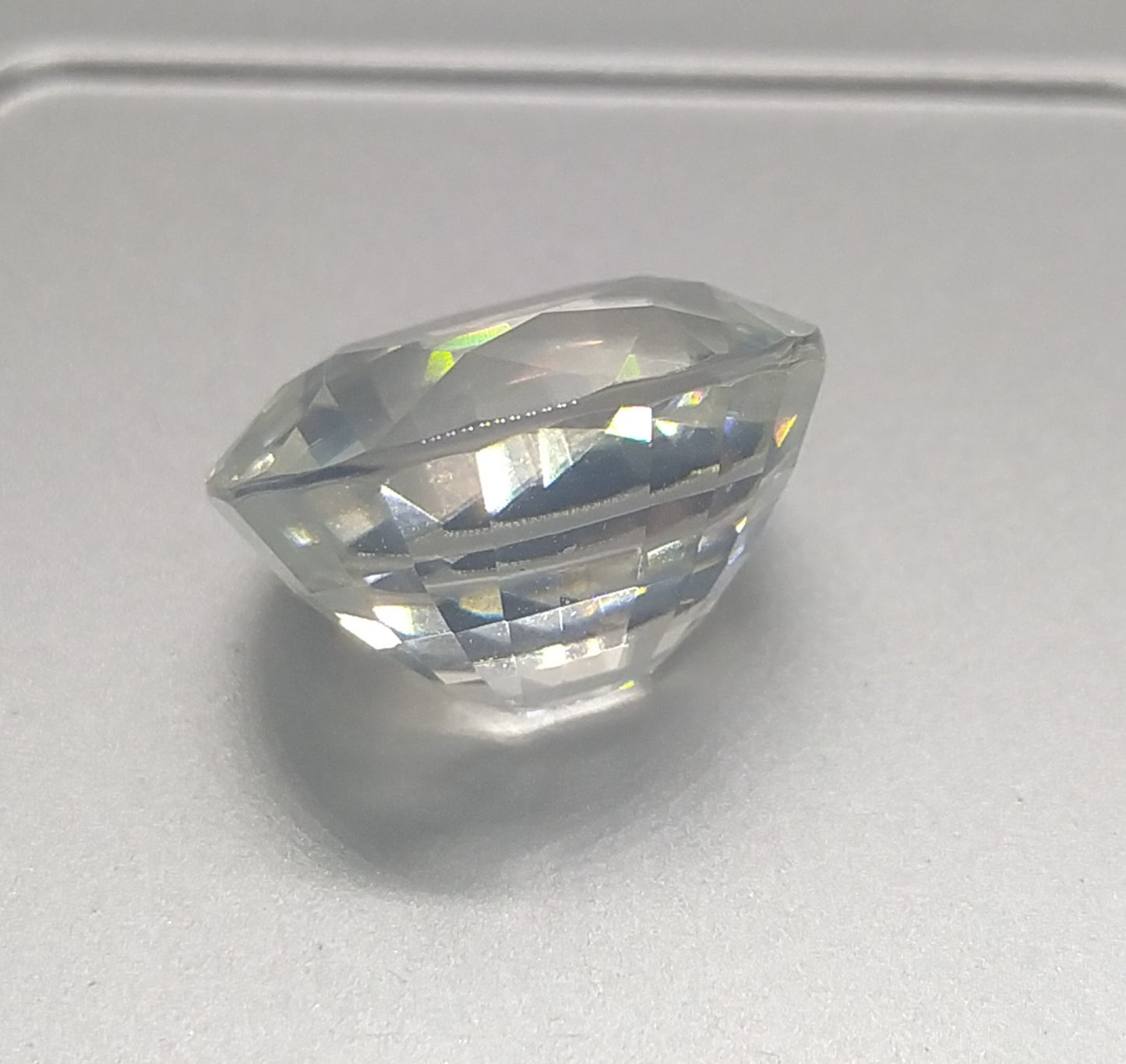 Swiss Lab Certified 25.89ct  Exquisite Oval Shape Natural White Zircon Gemstone