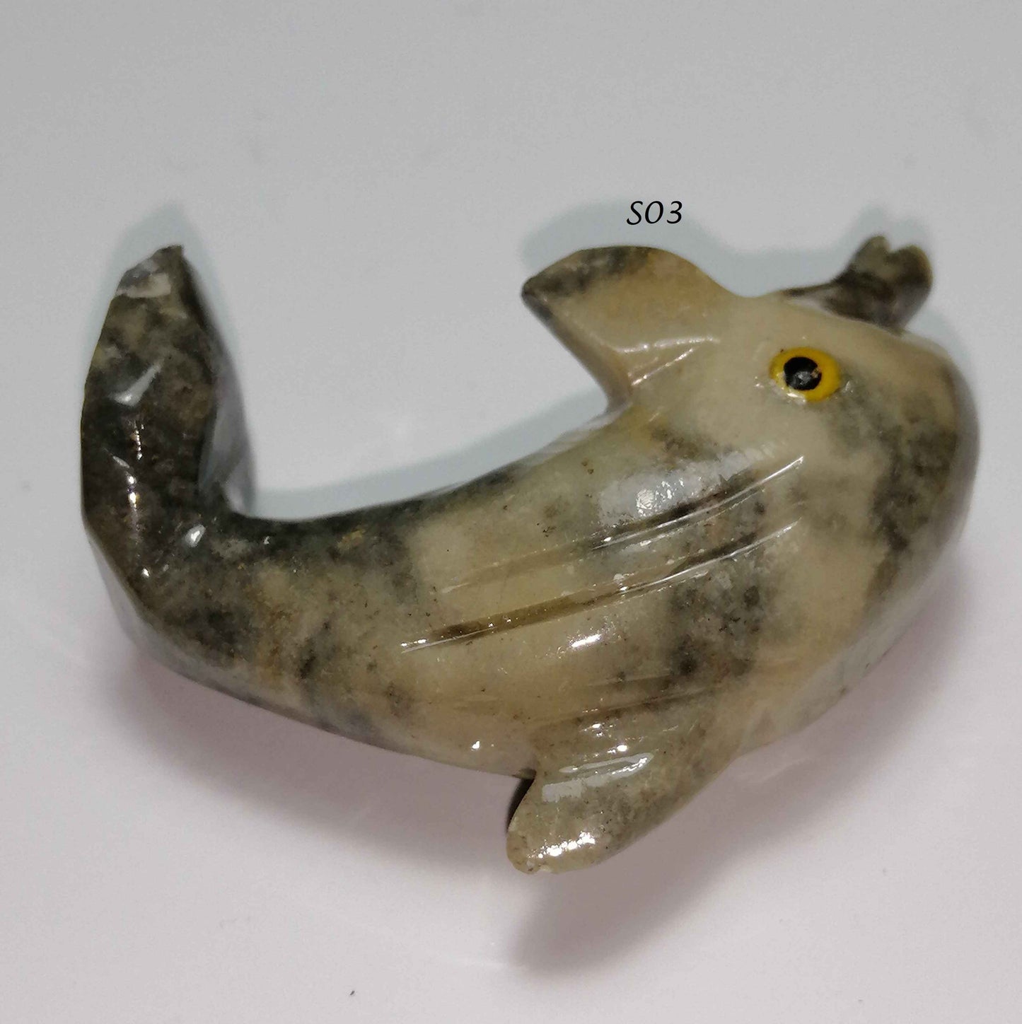 NATURAL CARVED SOAPSONITE (dolphin)