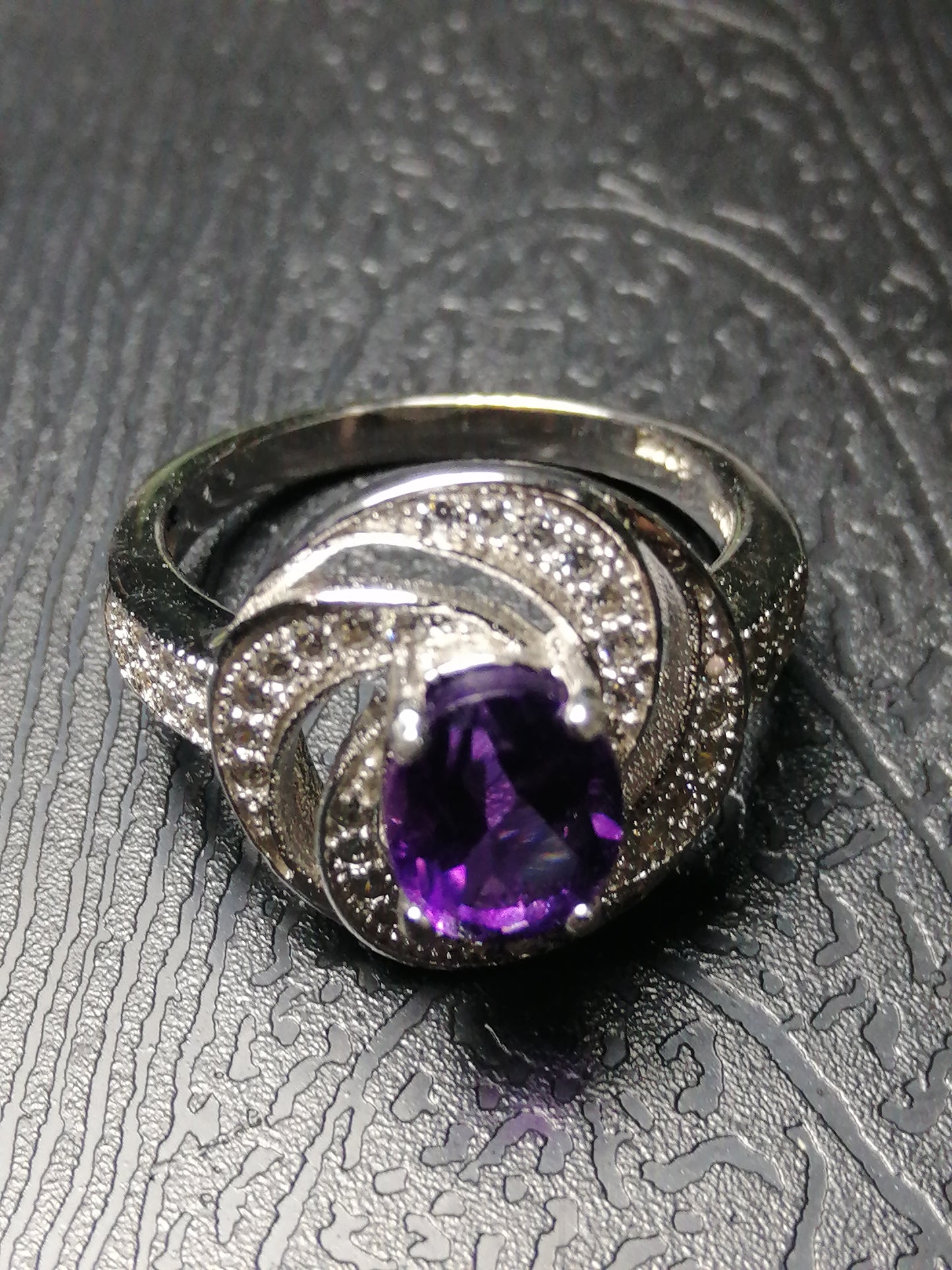 Natural Certified Amethyst (SIZE 6) SR22