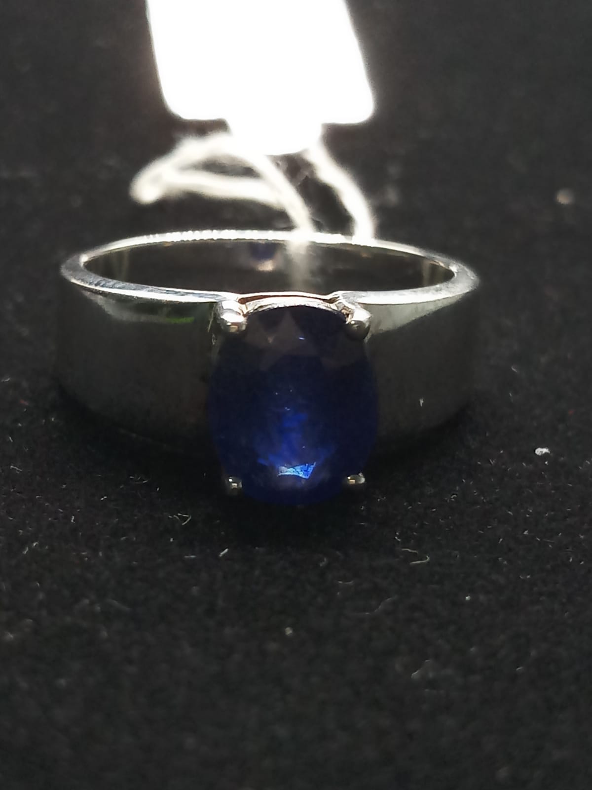 Natural SWISS LAB CERTIFIED RING with Sapphire (SIZE 10) SR60