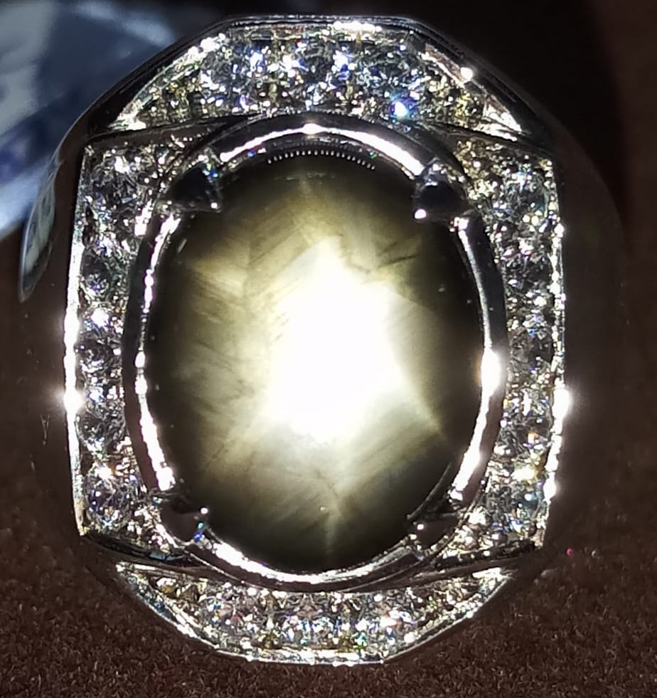 Natural SWISS LAB CERTIFIED RING with Black Star Sapphire (SIZE 10) SR85