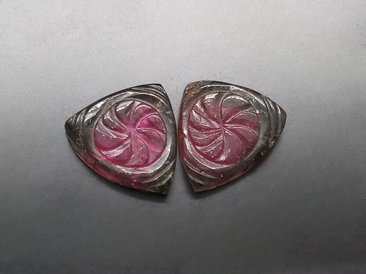 NATURAL TOURMALINE CARVING TC102