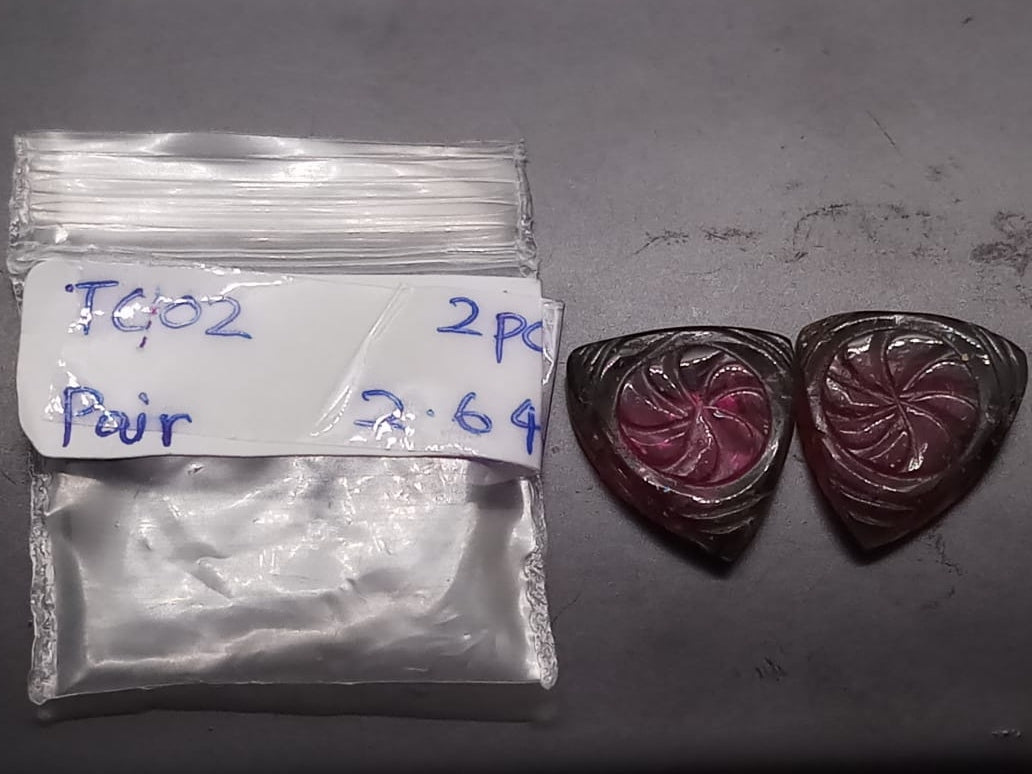 NATURAL TOURMALINE CARVING TC102