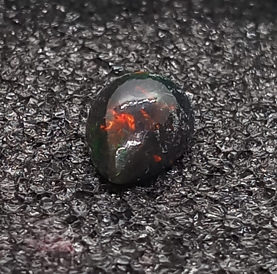 Natural Black Opal: Dark Dreamer 2.75cts- BO9 (24)