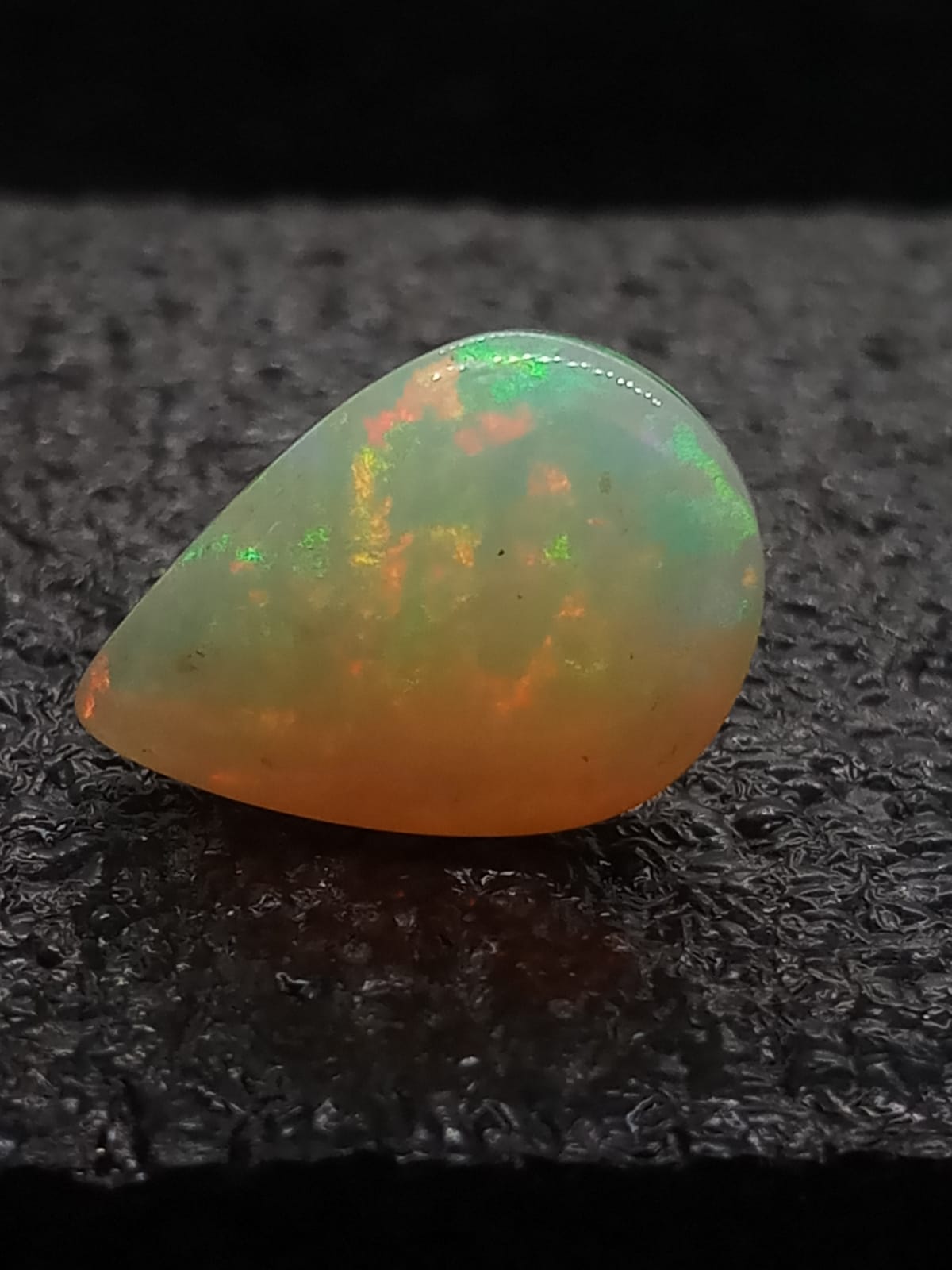 Natural Certified White Opal: Opulent Opalescence 8.78cts- WO8 (24)