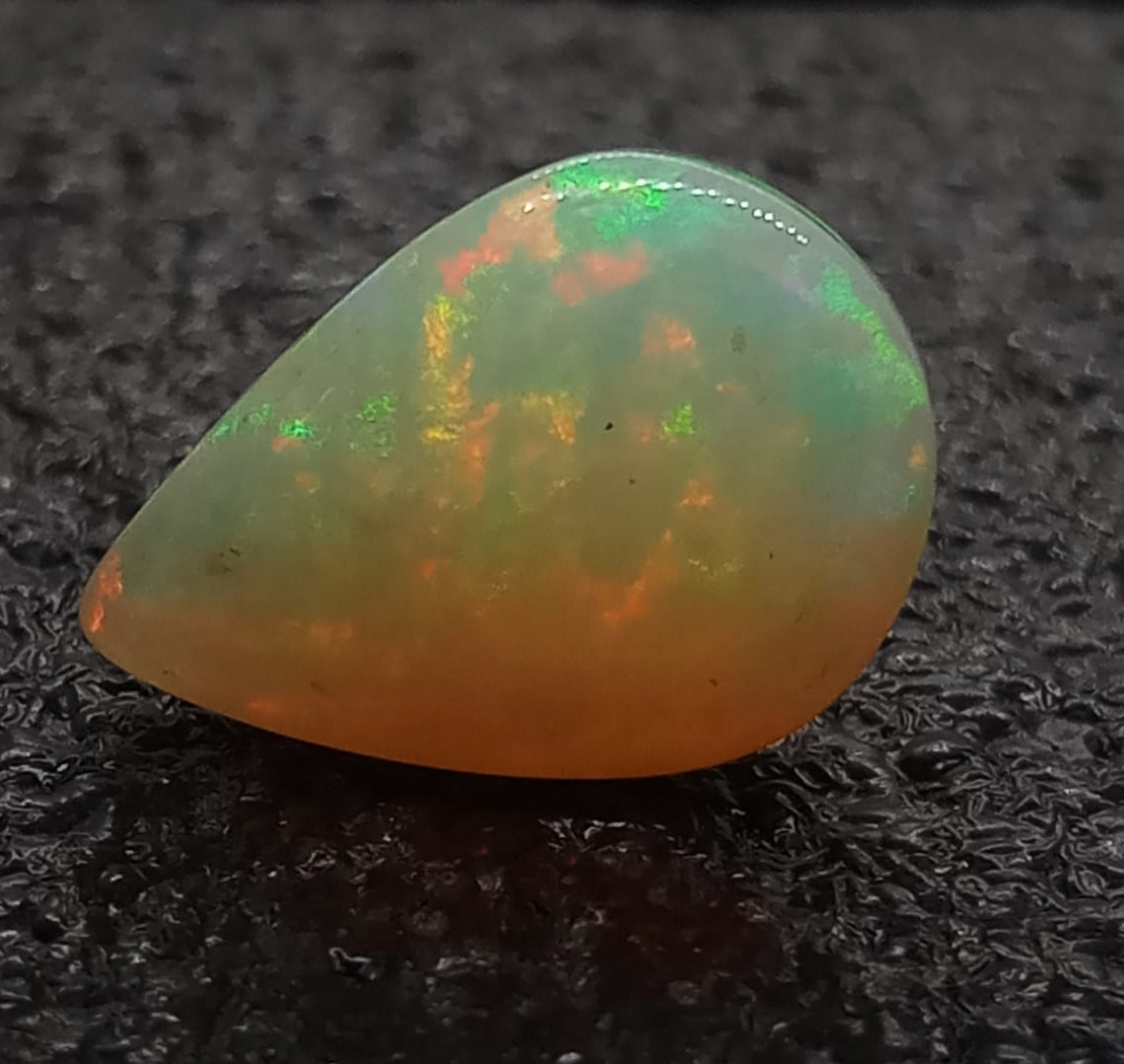 Natural Certified White Opal: Opulent Opalescence 8.78cts- WO8 (24)