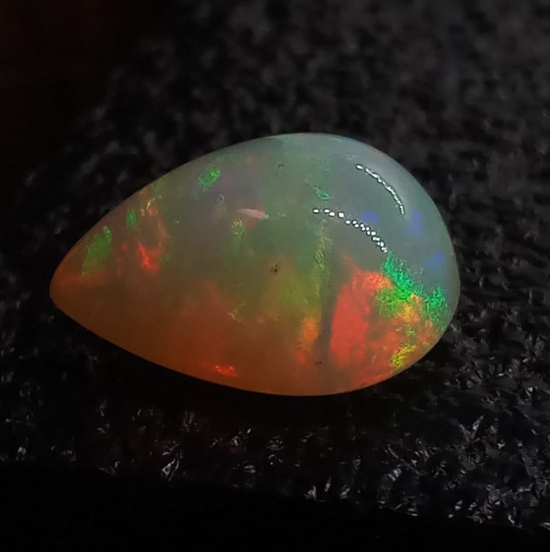 Natural Certified White Opal: Opulent Opalescence 8.78cts- WO8 (24)