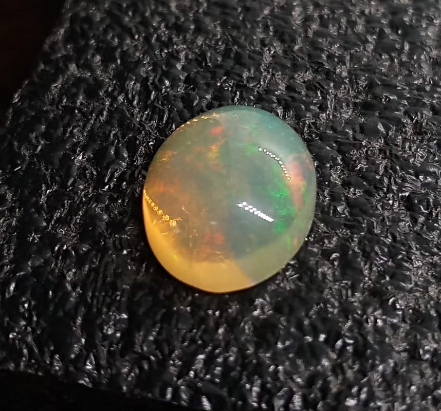 Natural White Opal: Opaline Serenity 5.2cts- WO9 (24)