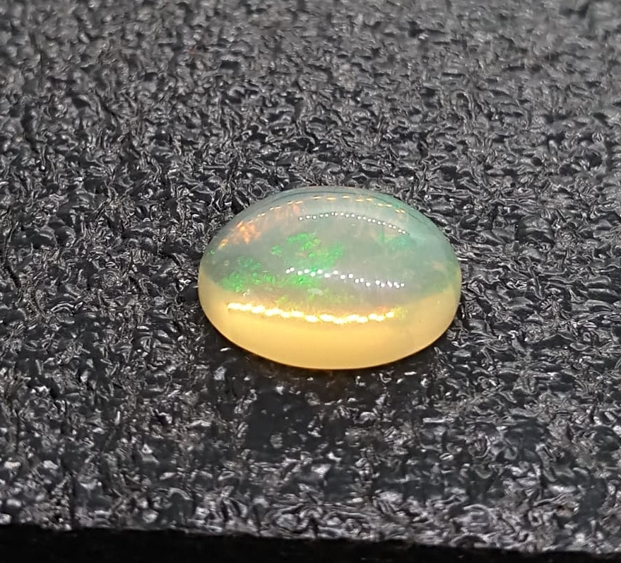 Natural White Opal: Opaline Serenity 5.2cts- WO9 (24)