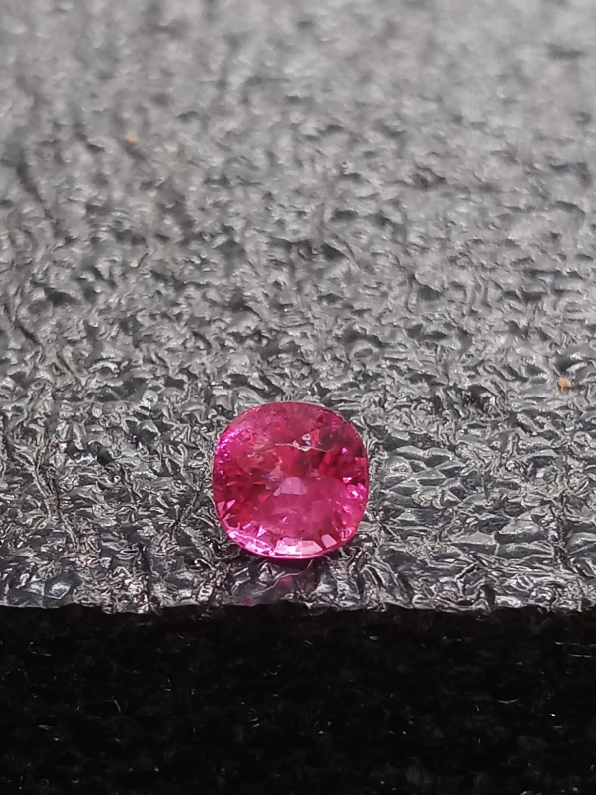 Natural Certified Spinel: Glowing Radiance 0.97cts- SP3 (24)