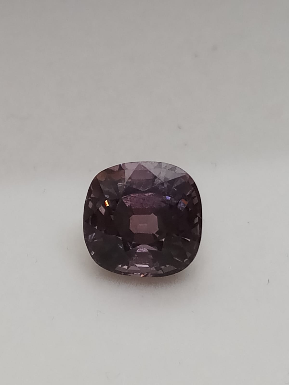 Natural Certified Spinel: Amethystine Spinel 3.00cts- SP4 (24)