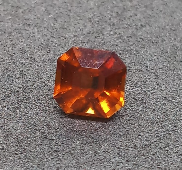 Natural Garnet Glow: The Brilliant 3.2ct -G7 (24)