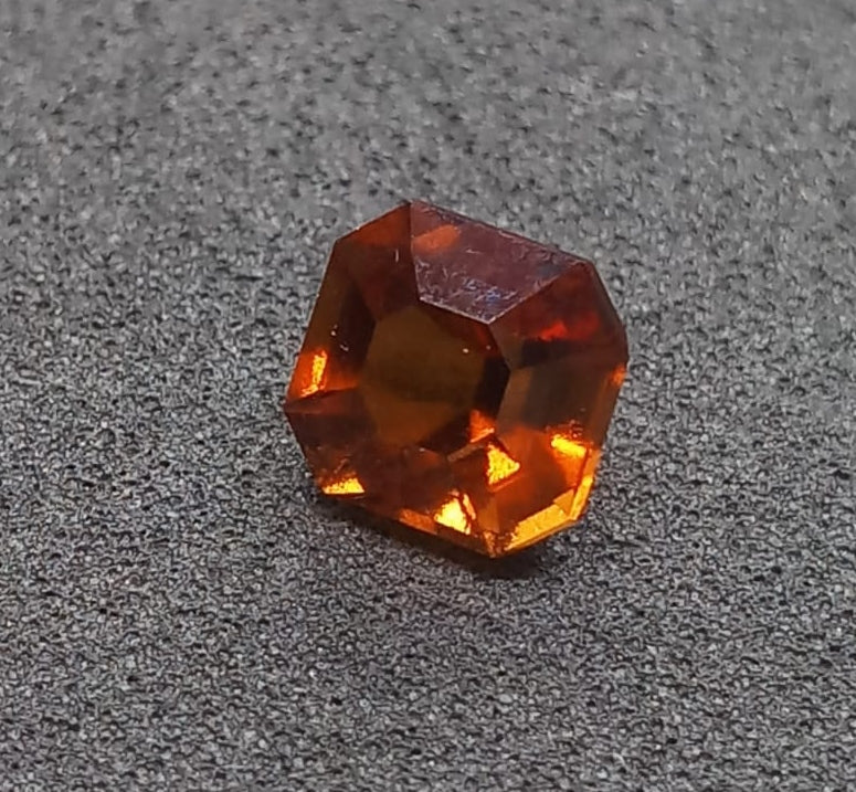 Natural Garnet Glow: The Brilliant 3.2ct -G7 (24)