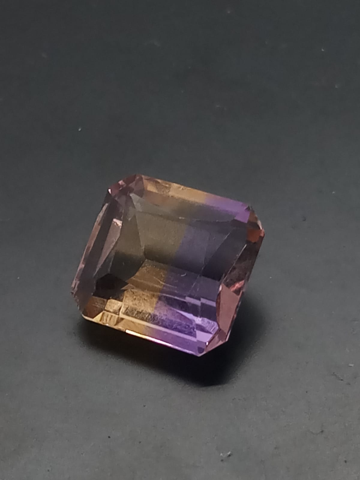 Natural Certified Ametrine: Harmonic Hueflow 5.96cts- AMET33 (24)
