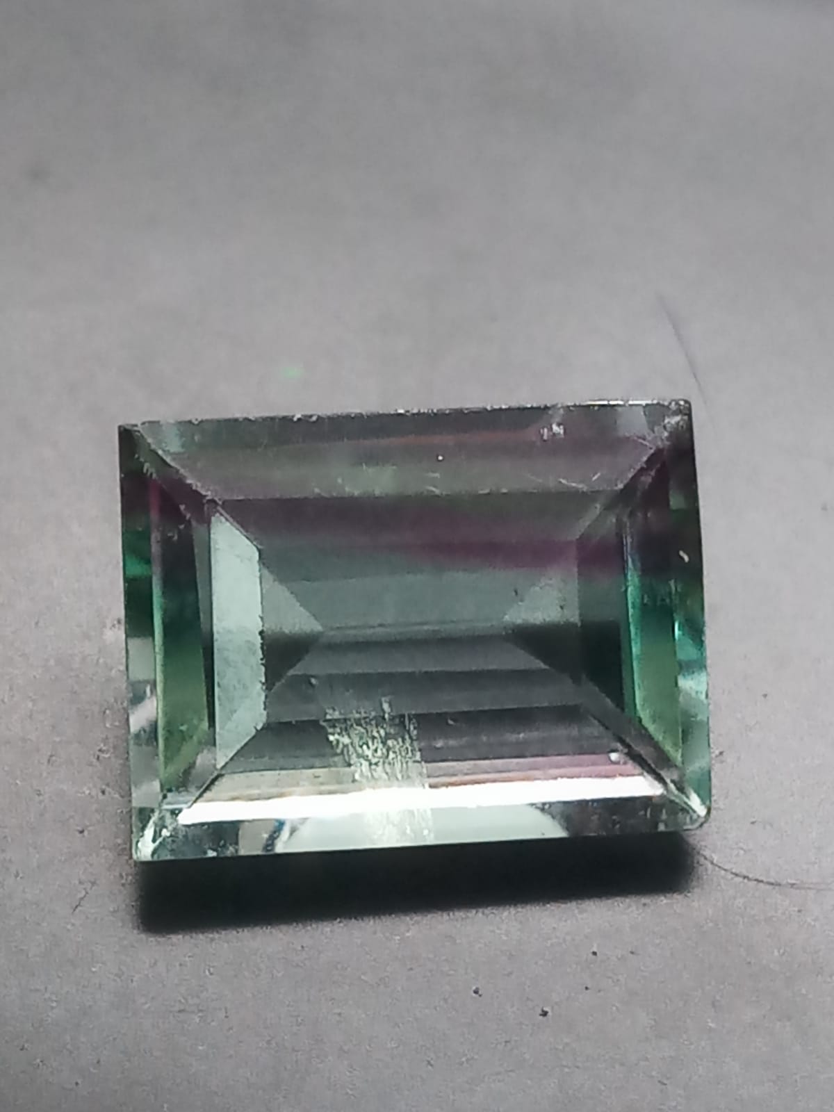 Natural Bi-color Fluorite: Dual Radiance 9cts- FL03 (24)