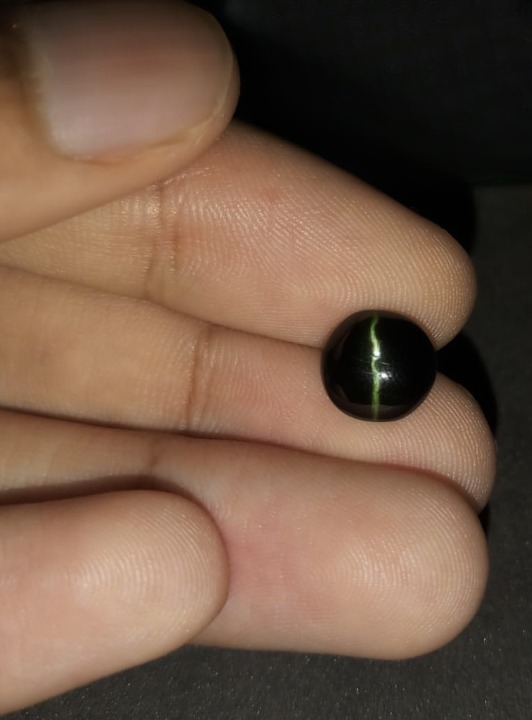 Natural Kornerupine Catseye: Sage Glow 3cts- KC04 (24)