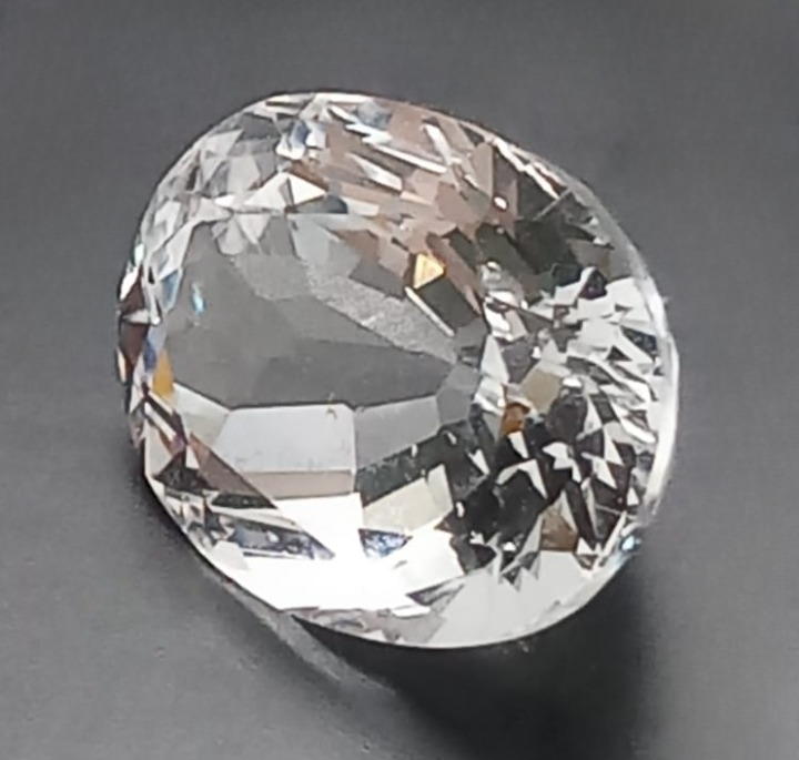 Natural Certified Danburite: Heavenly Gleam 5.09cts- DA05