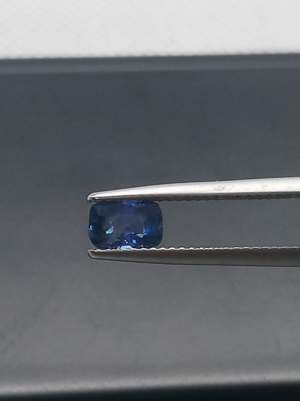 Natural Certified Sapphire: Blue Horizon 0.92cts- SA12 (24)