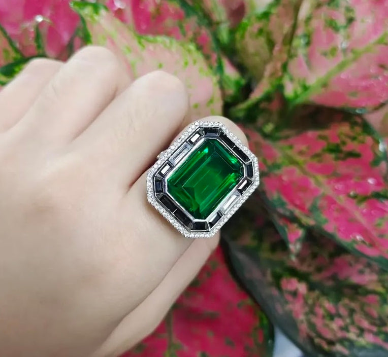 12ct Emerald-Cut Green Sapphire Art Deco Ring