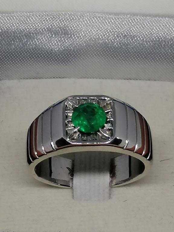 Custom Made Certified Emerald Ring w/Laser Engraving