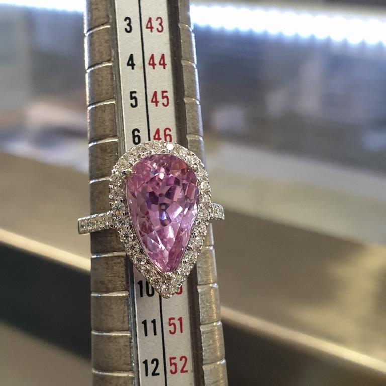 Radiant 5ct Natural Kunzite Ring – A Glowing Gem of Pure Elegance