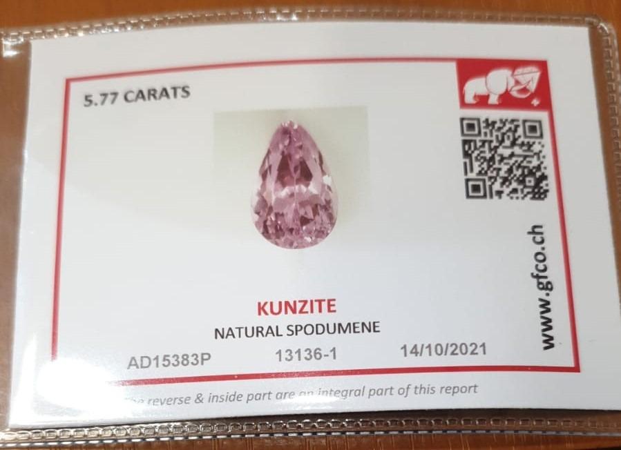 Radiant 5ct Natural Kunzite Ring – A Glowing Gem of Pure Elegance