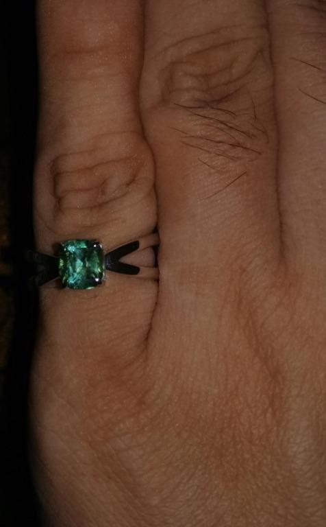 Enchanting 1.59 CTS Sea Foam Tourmaline Ring – with Split Shank Design.