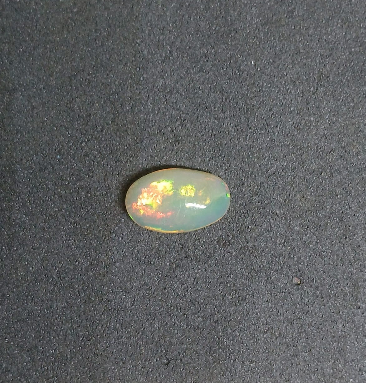 Natural Certified Opal 2.00cts OP35