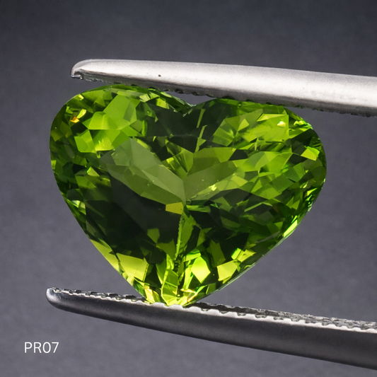 Natural Peridot: Leafy Affection 4.16cts- PR07 (24)
