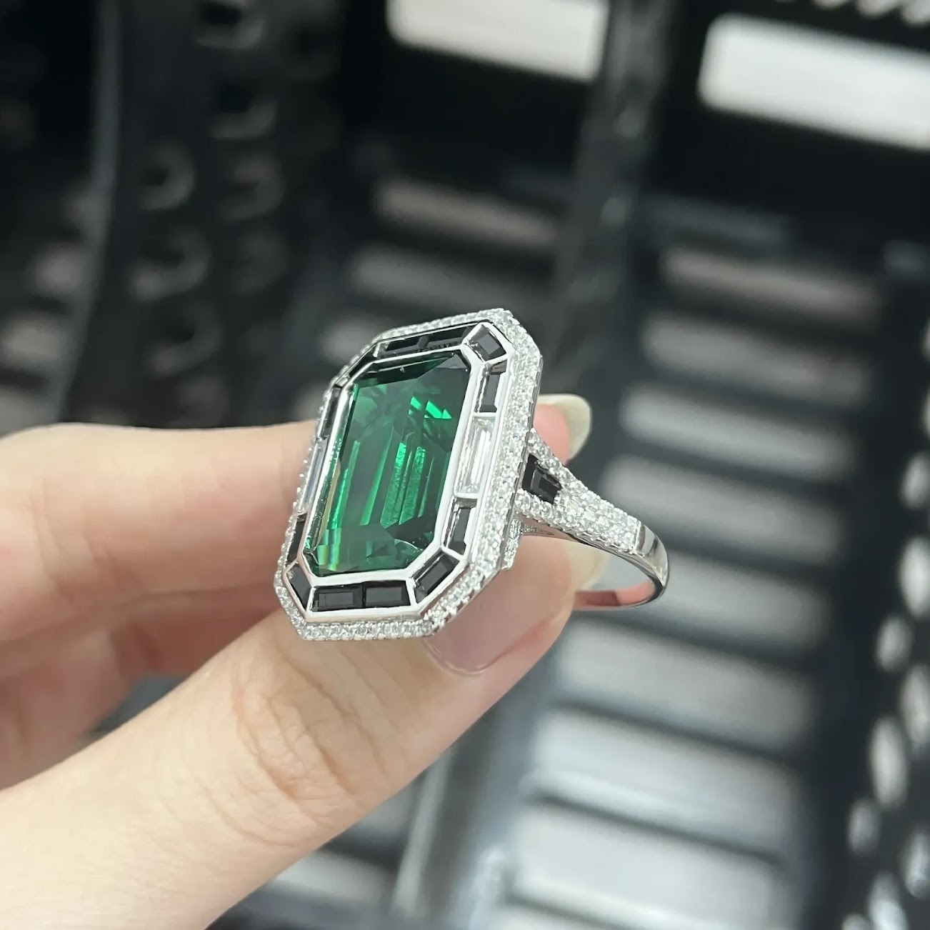 12ct Emerald-Cut Green Sapphire Art Deco Ring