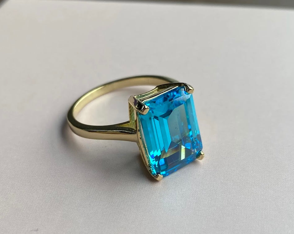 6ct Emerald-Cut Blue Aquamarine Solitaire Ring