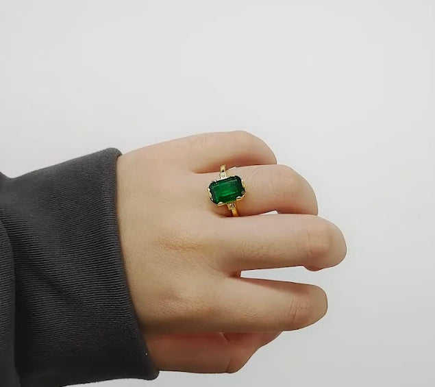 5ct Emerald-Cut Green Sapphire Ring
