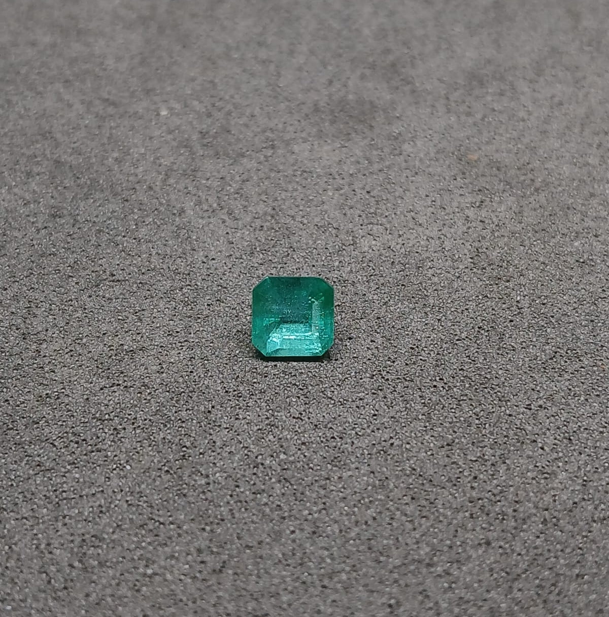 Natural Certified Emerald 1.16cts 11-24-3-EM137