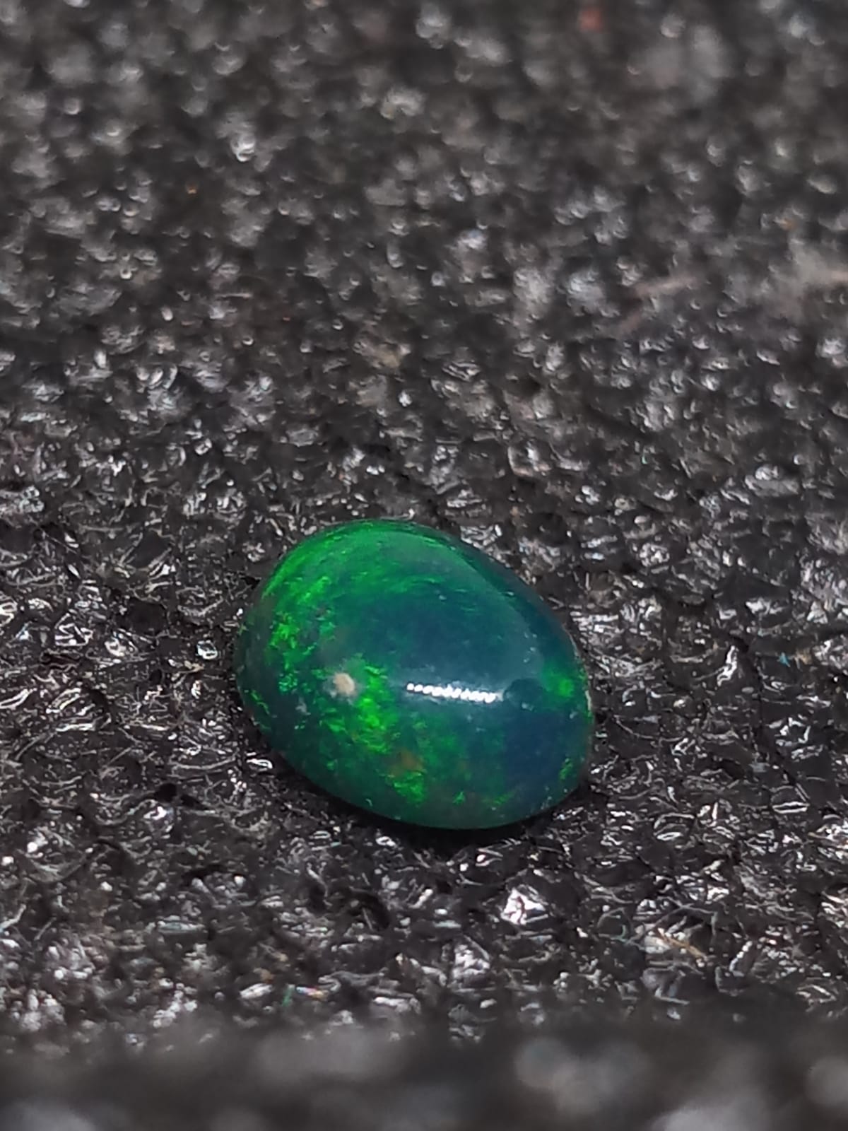 Natural Black Opal: Sovereign Night Opal 1.25cts- BO3 (24)