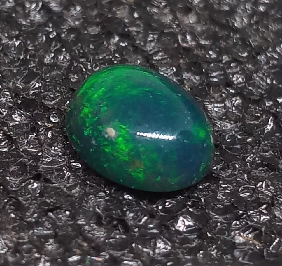 Natural Black Opal: Sovereign Night Opal 1.25cts- BO3 (24)