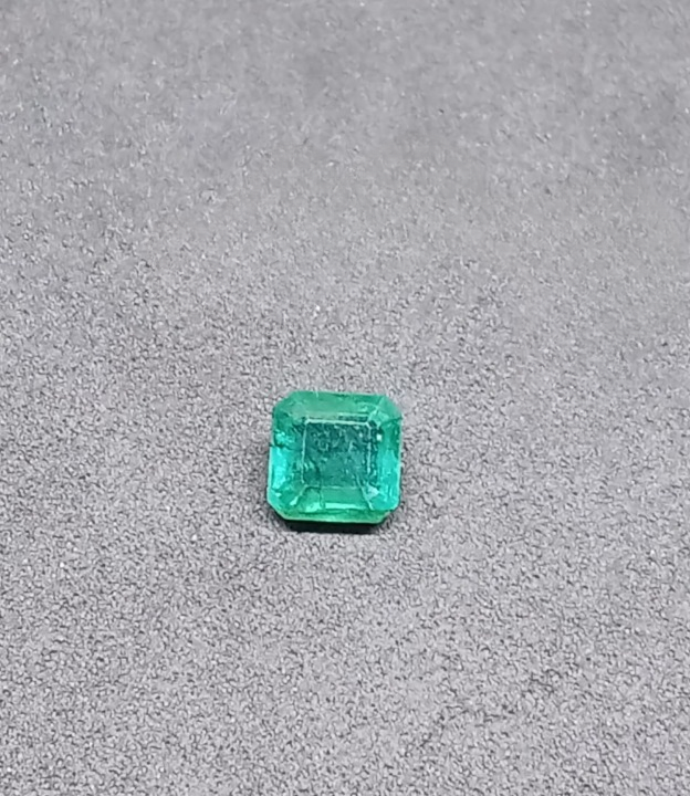 Natural Certified Emerald 2.12cts 11-24-11-EM89