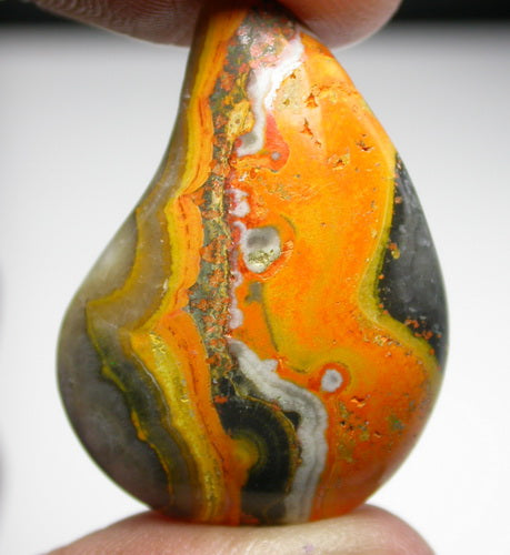 Natural Bumble Bee Jasper 4BB234