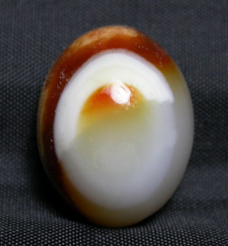 Half Covered Boiled Egg Natural  Agate 4UAG103